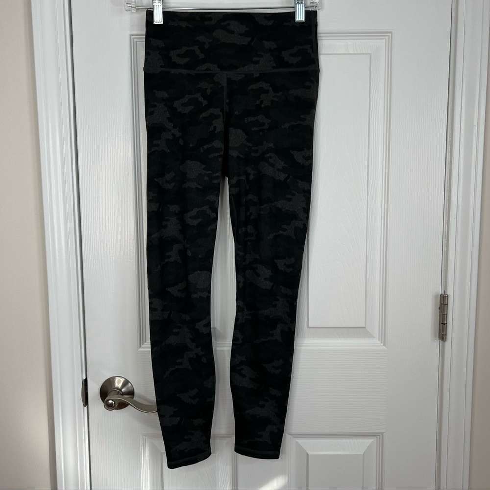 Fabletics PowerHold leggings